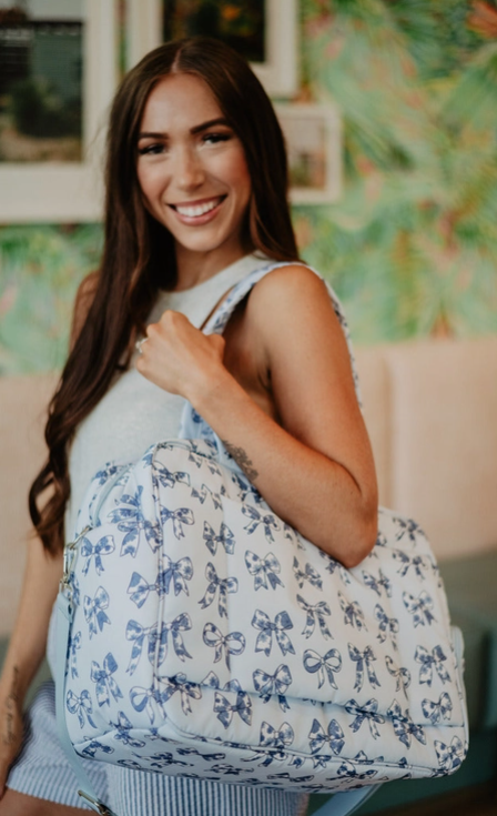 Coquette Bows Weekender w/ Pass-Thru Slip