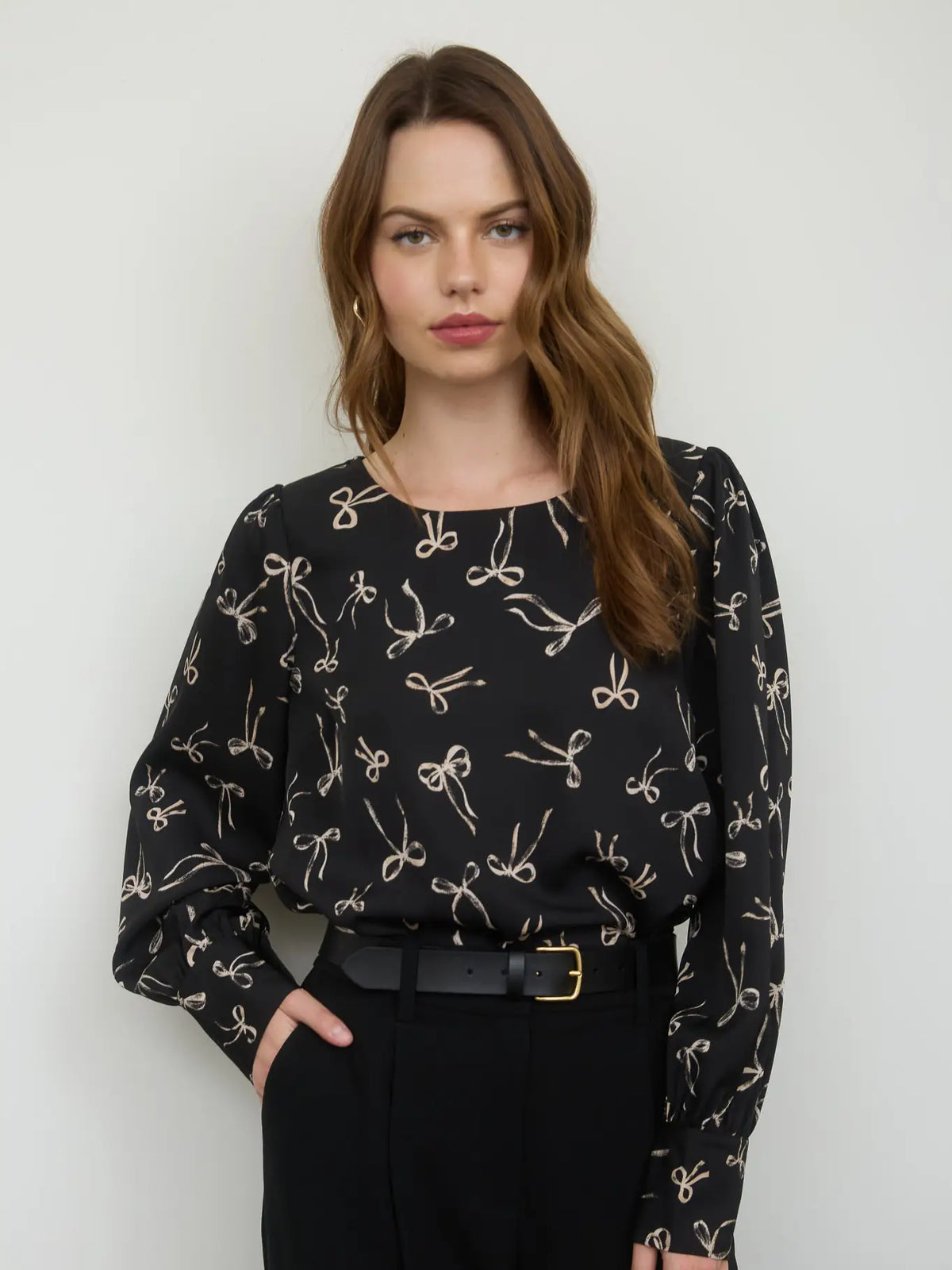 Bow Pattern Round Neck Long Sleeve Blouse