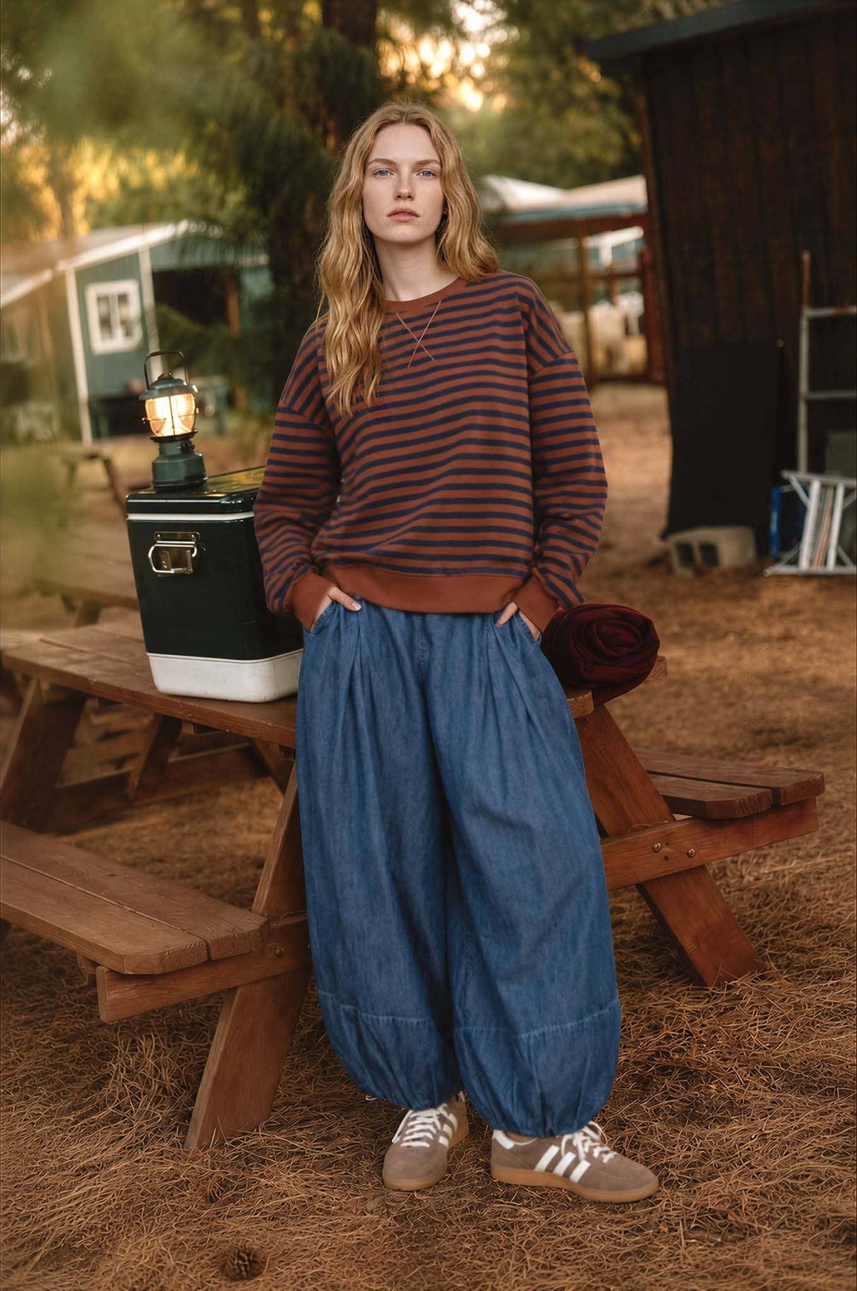 Stripe V-Stich Long Sleeve Top