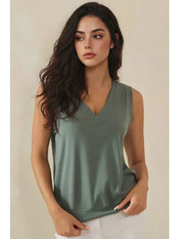 Luxeair Ribbed Relaxed V-Neck Tank Top