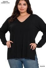 Load image into Gallery viewer, Viscose Front Seam Plus Sweater

