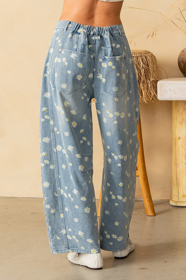 Relaxed Fit Wide Leg Daisy Print Jean