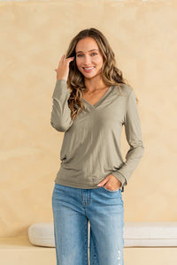 Plus Relaxed Fit Casual V-neck Long Sleeve Top