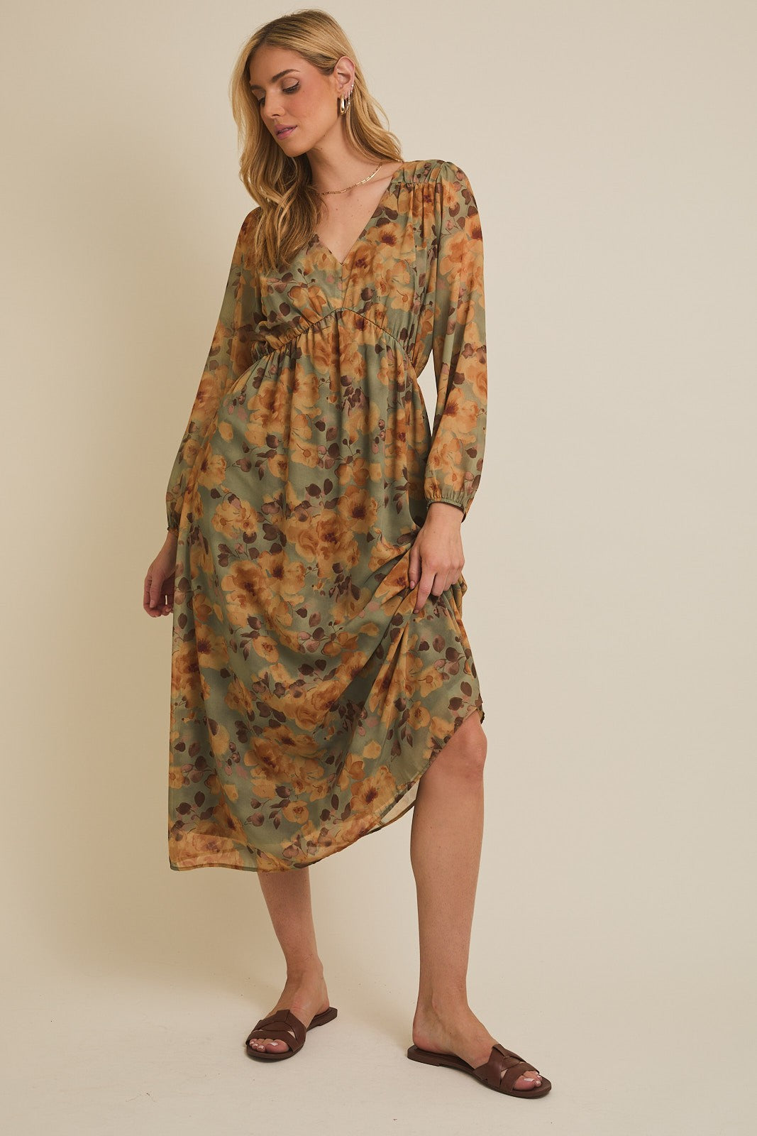 V-neck Long Sleeve Floral Maxi Dress