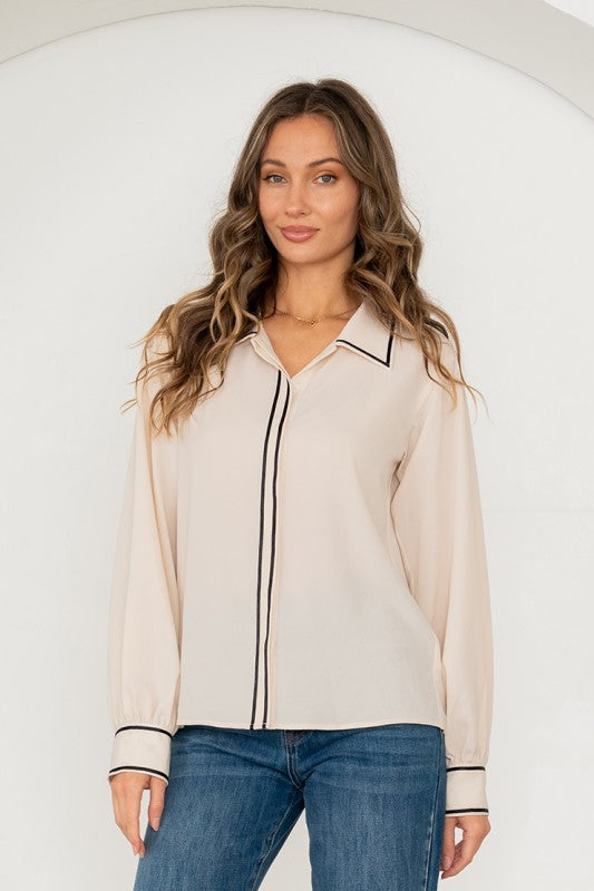 Relaxed Fit Lightweight Button-down Blouse