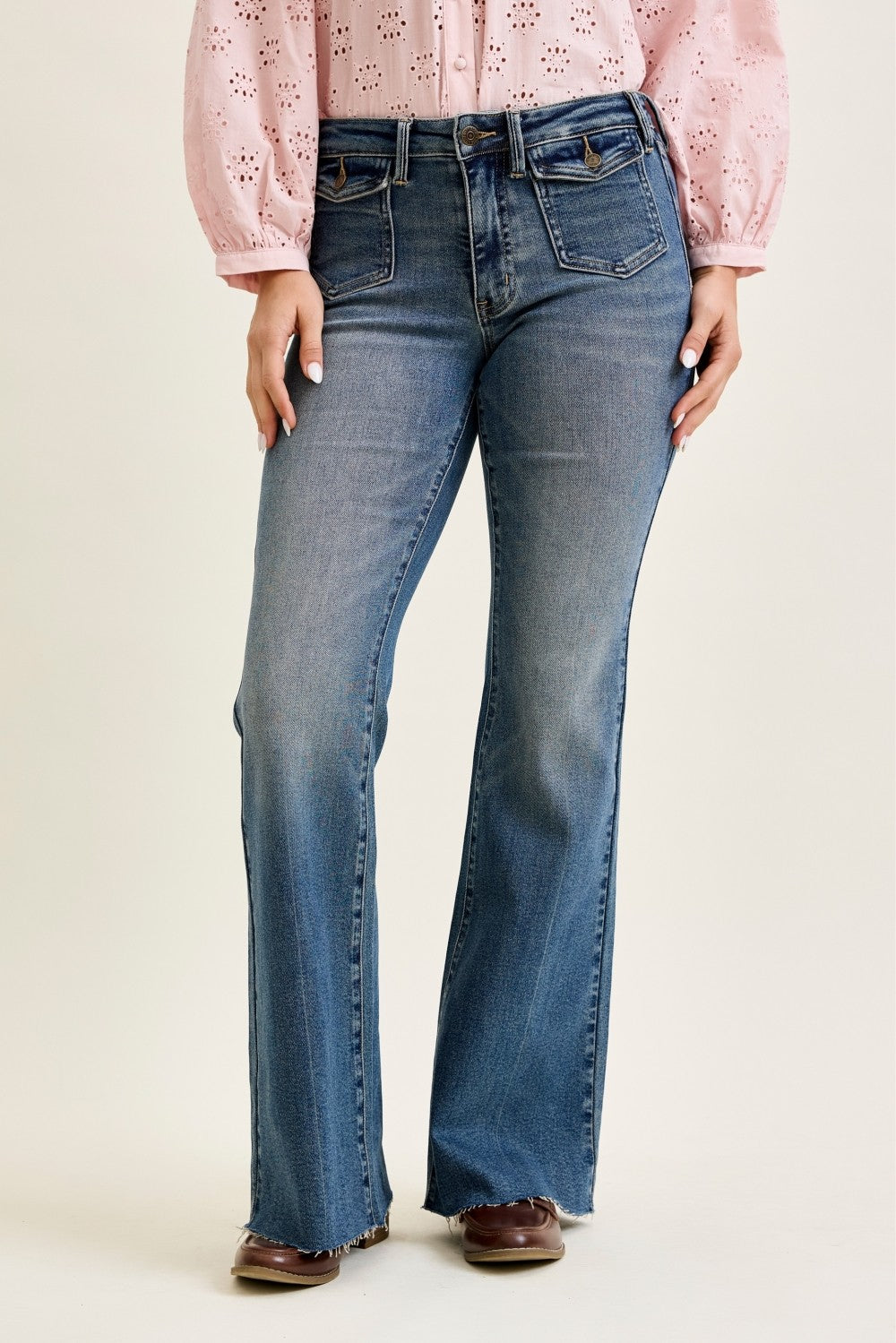 Judy Blue Mid Rise Flare Front Pockets