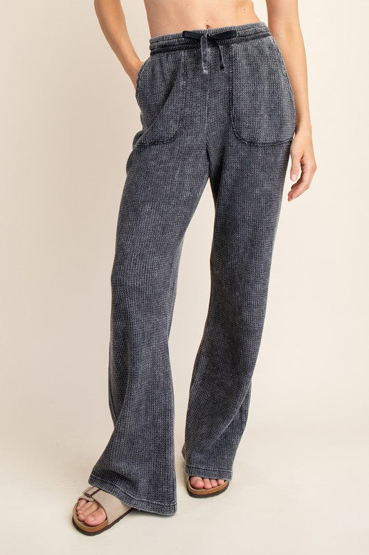 Mineral Washed Straight Waffle Straight Sweatpants