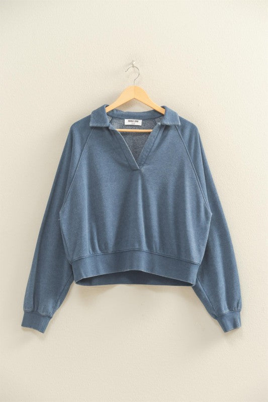 Raglan Sleeve Sweatshirt