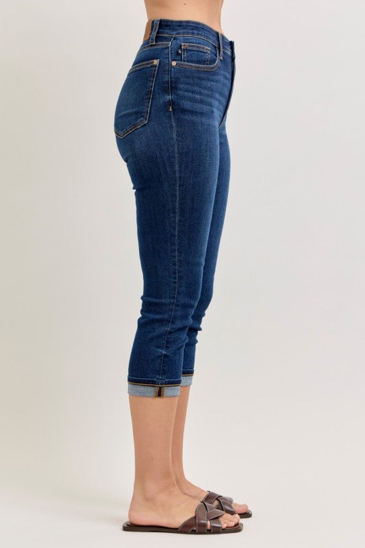 Judy Blue Capri W/ Single Cuff