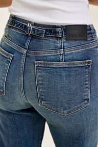 Judy Blue Midrise Boyfriend Jean
