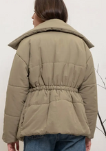 Load image into Gallery viewer, Elastic Waist Zip Up Puffer Jacket
