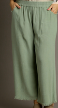 Load image into Gallery viewer, Linen Blend Elastic Wide Leg Plus Pant
