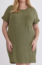 Load image into Gallery viewer, Short Sleeve Ribbed Plus Dress
