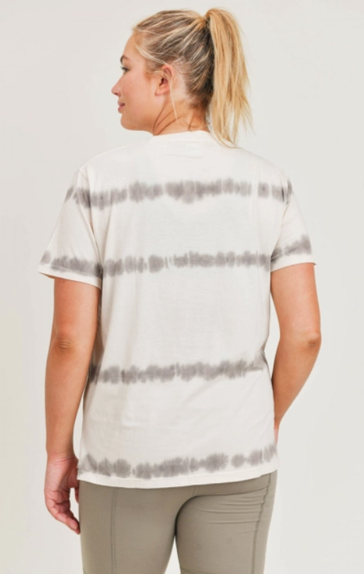 Dotted Tie-Dye Plus Tee with Notched Sides