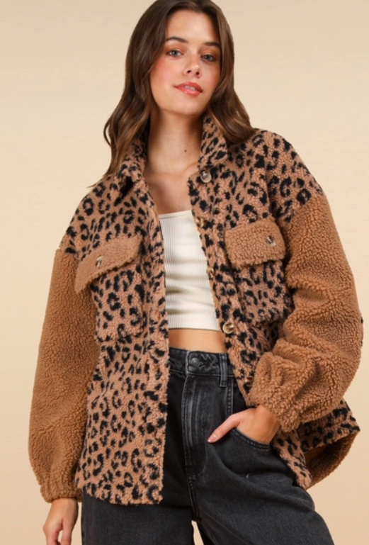 Oversized Leopard Printed Fleece Jacket