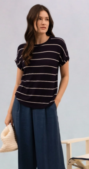 Stripe Round Neck Short Cuff Sleeve Knit Top