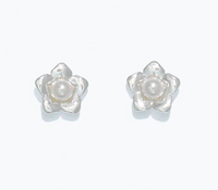Cuties Flowers With Pearls Earrings