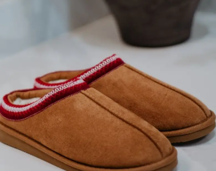 Embroidered Slip On Shoes