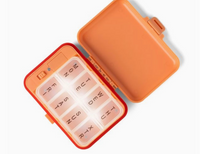 Wellness Keeper Light Up Pill And Vitamin Case