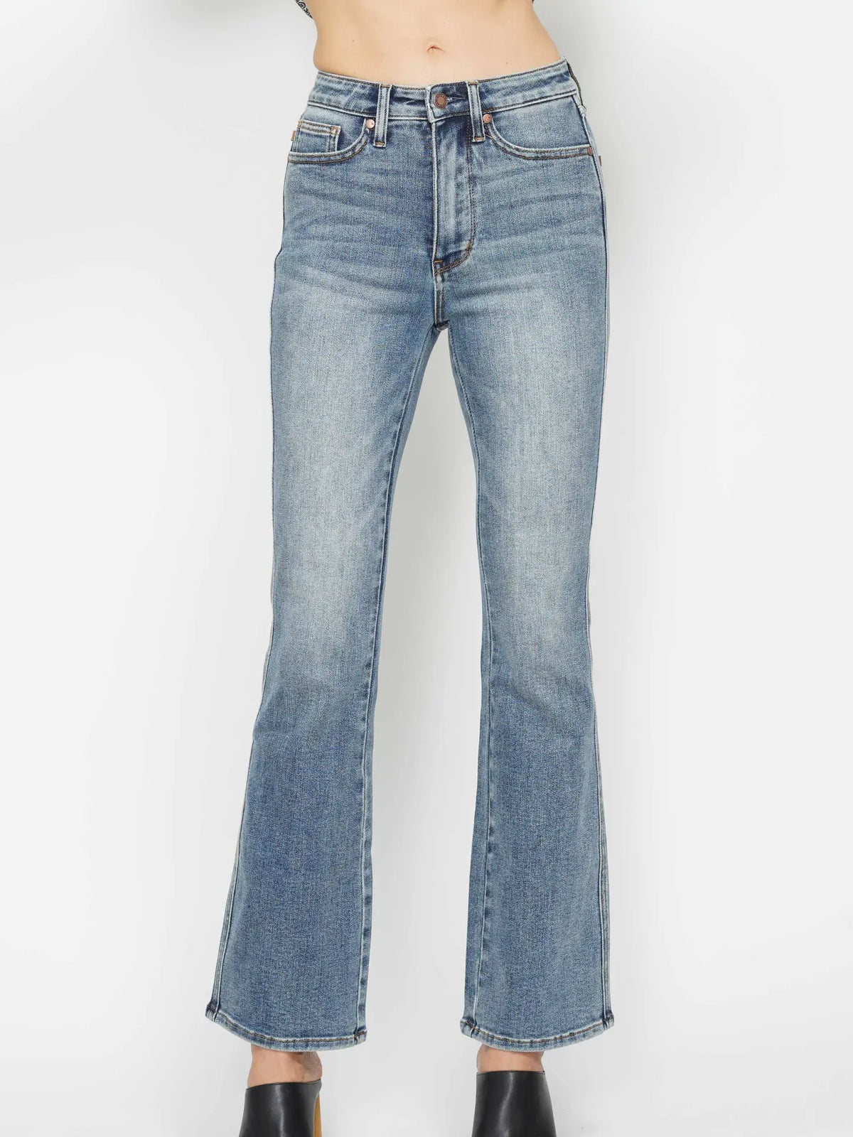 Judy Blue Tummy Control Back Pkt Embroidered Bootcut