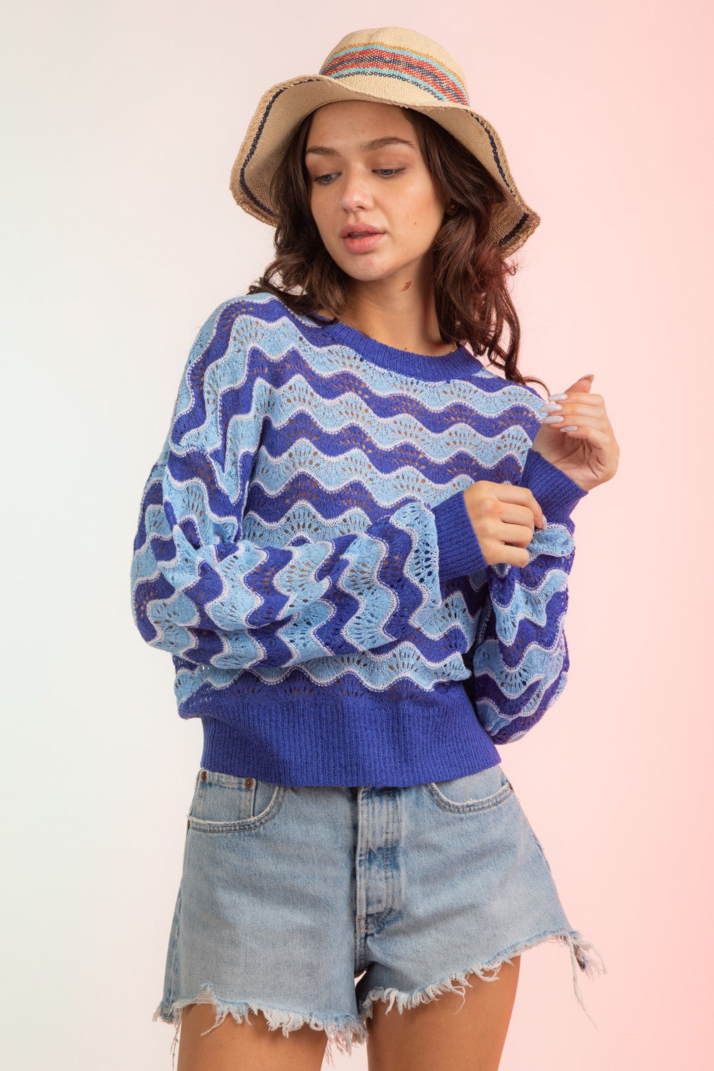 Long Sleeve Wavy Stripe  Sweater