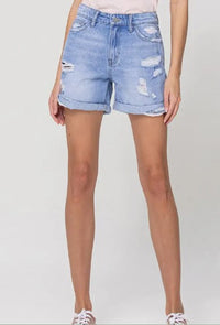 Vervet Distressed Boyfriend Short With Cuff